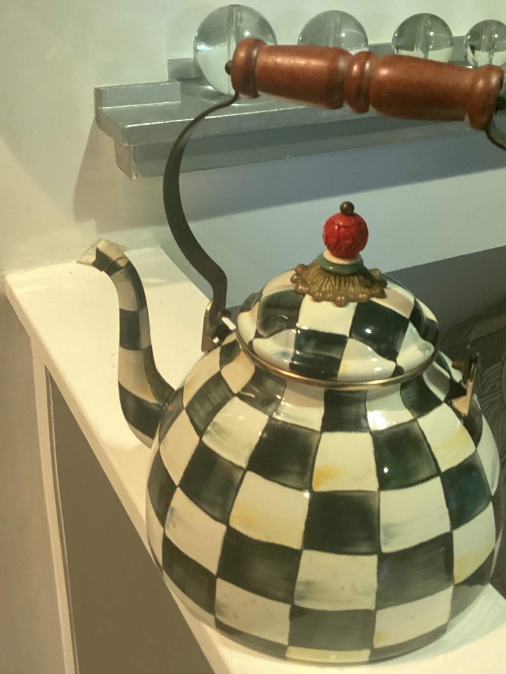 MACKENZIE. CHILDS  3 QT  COURTLEY CHECK TEA KETTLE. NEW